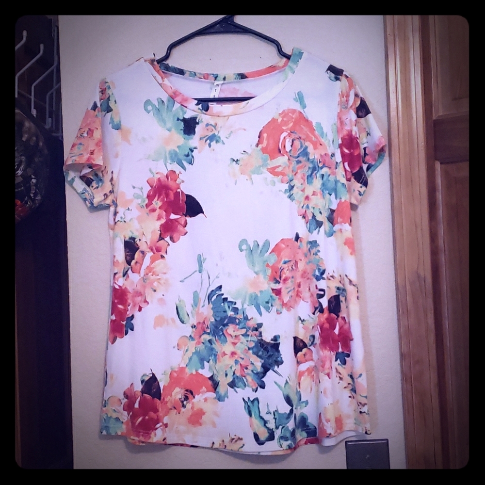 Floral Tee